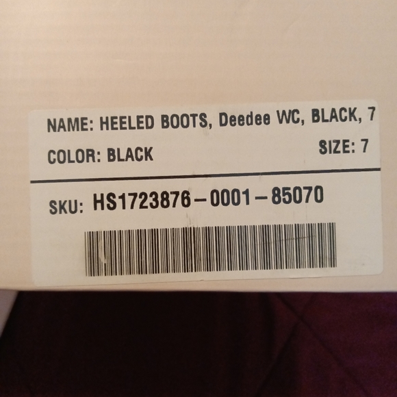 Boots - Picture 4 of 6